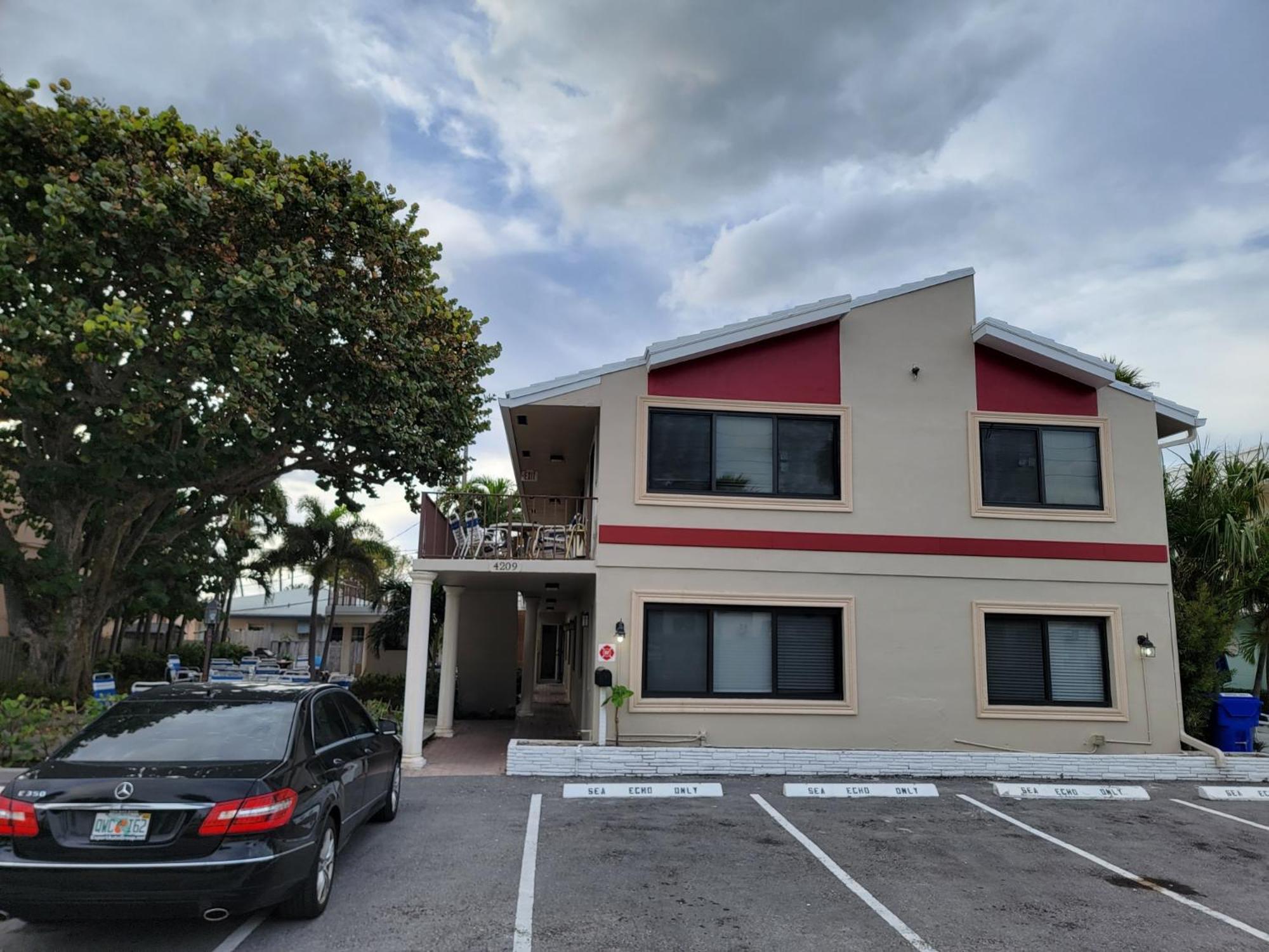 Sea Echo Appartment Motel Lauderdale-by-the-Sea Exterior photo